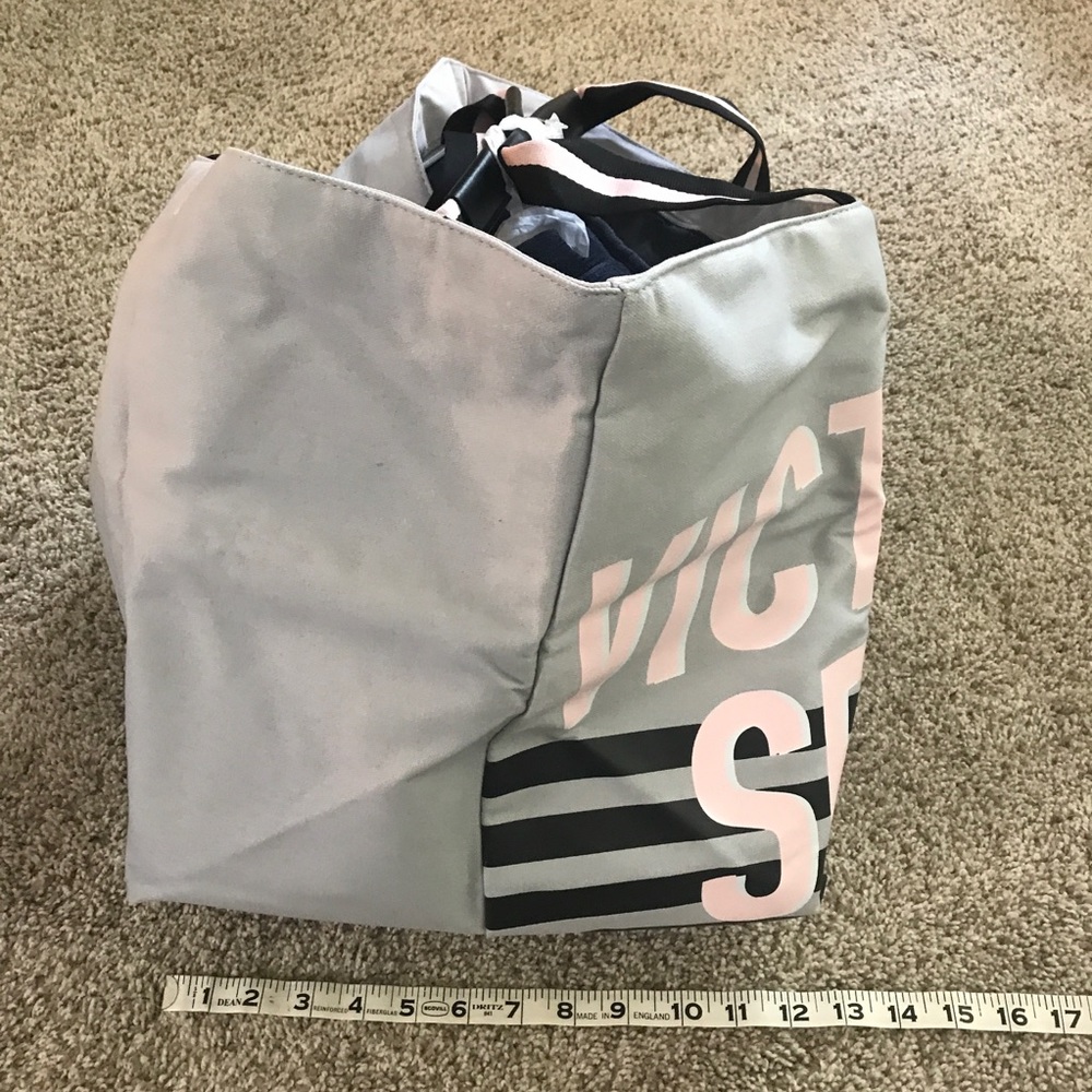 NWT Victorias Secret Tote Bag - Picture 3 of 5
